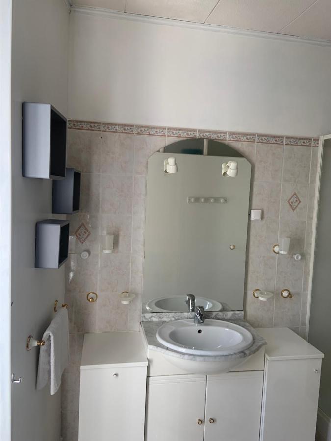 Villa La Jonquille De St Vaast La Hougue Saint-Vaast-la-Hougue Esterno foto